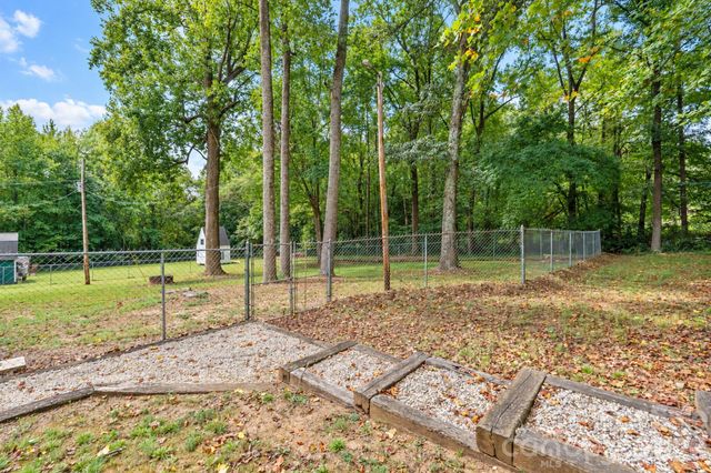 370 Shiloh Road, Statesville, NC 28677