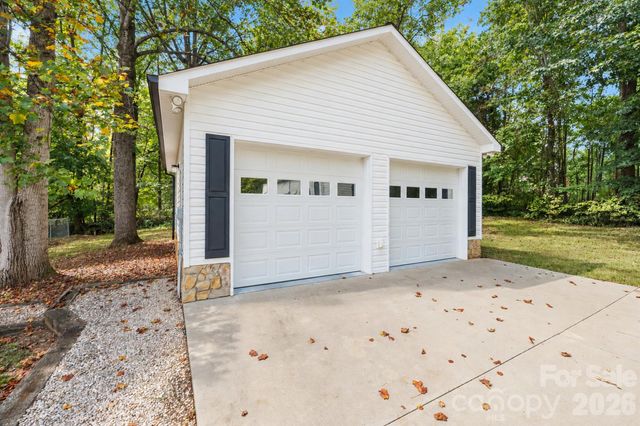 370 Shiloh Road, Statesville, NC 28677