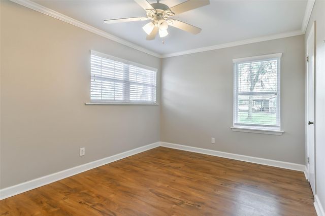 2707 Stadium Drive, Alvin, TX 77511