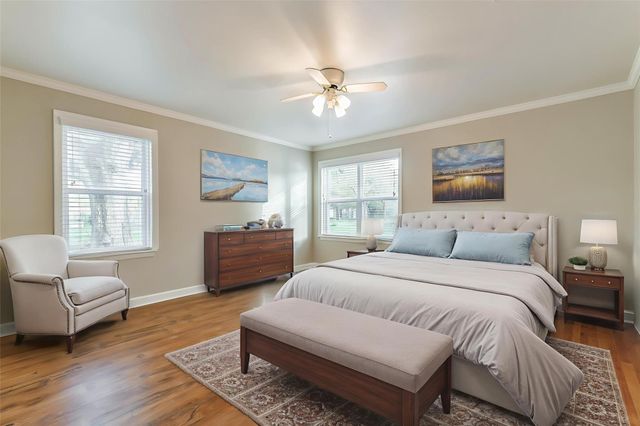 2707 Stadium Drive, Alvin, TX 77511