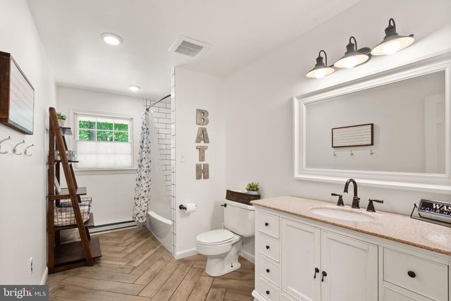 8131 TALL PINES LN, Catlett, VA 20119
