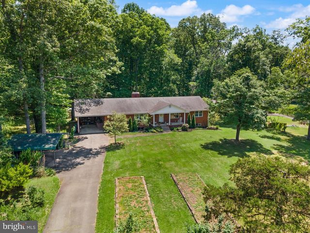 8131 TALL PINES LN, Catlett, VA 20119