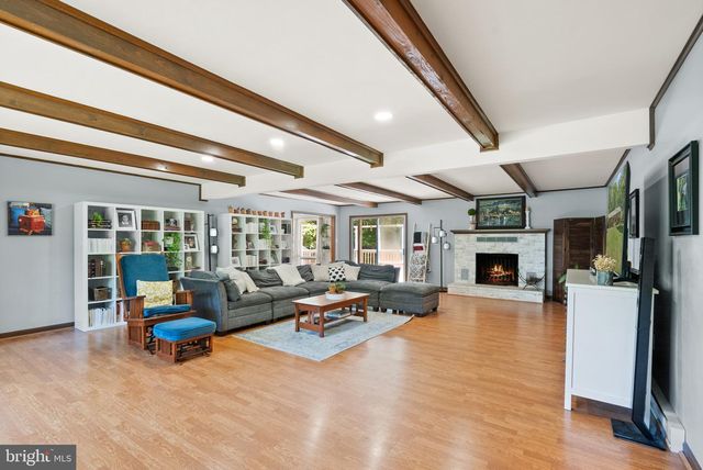 8131 TALL PINES LN, Catlett, VA 20119