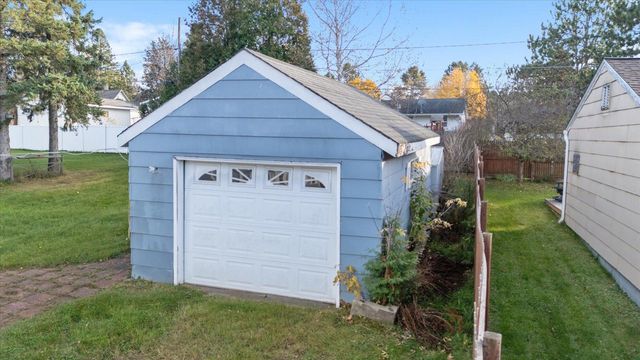 2120 Kelly Avenue, Cloquet, MN 55720