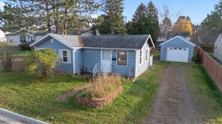2120 Kelly Avenue, Cloquet, MN 55720