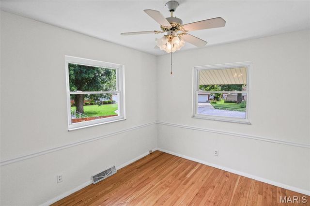 52 Villa Dr Drive, Granite City, IL 62040