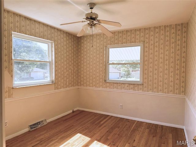 52 Villa Dr Drive, Granite City, IL 62040