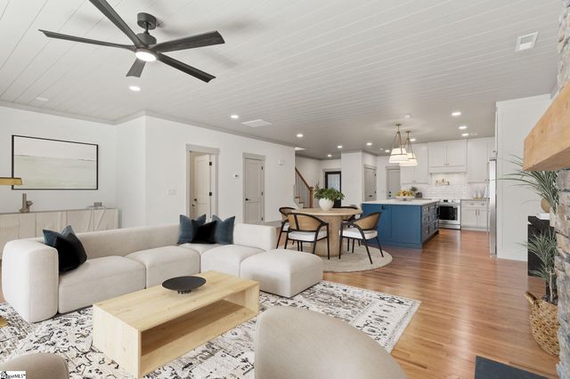 214 Holiday East Avenue, Clemson, SC 29631