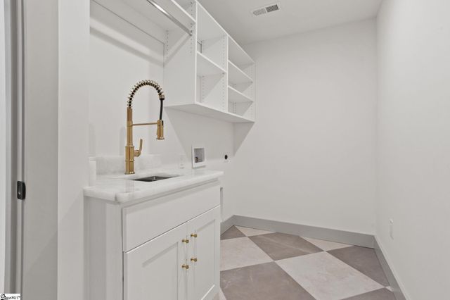 214 Holiday East Avenue, Clemson, SC 29631