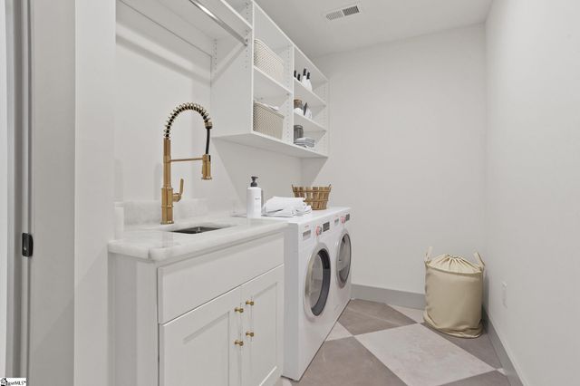 214 Holiday East Avenue, Clemson, SC 29631