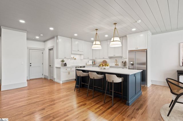 214 Holiday East Avenue, Clemson, SC 29631