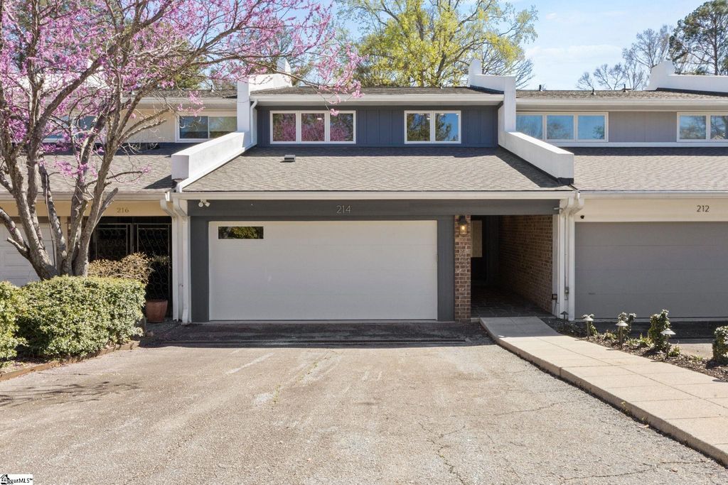 214 Holiday East Avenue, Clemson, SC 29631