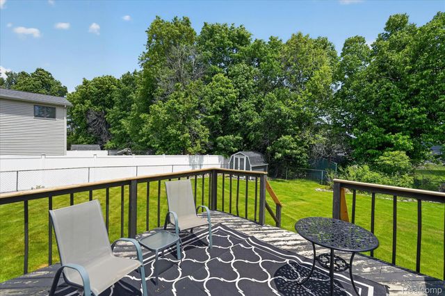 2236 Oak Shade Drive, Davison Township, MI 48423