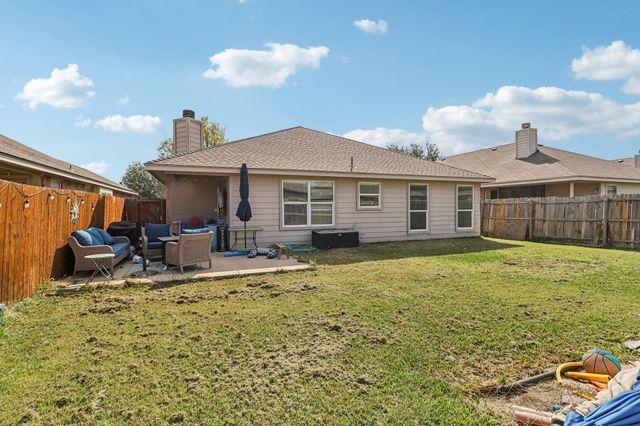 8221 Mule Deer Run, Fort Worth, TX 76179