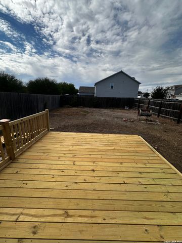 6531 Hazy Glen, San Antonio, TX 78218