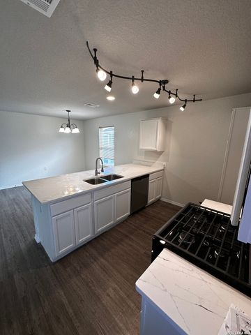 6531 Hazy Glen, San Antonio, TX 78218