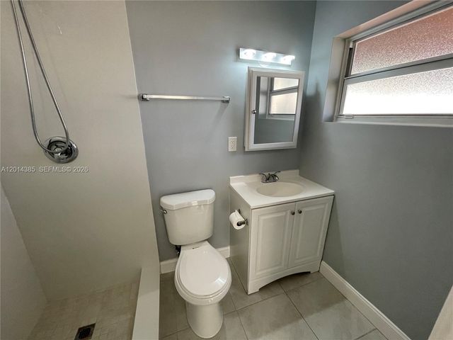 9711 SW 162nd St, Miami, FL 33157