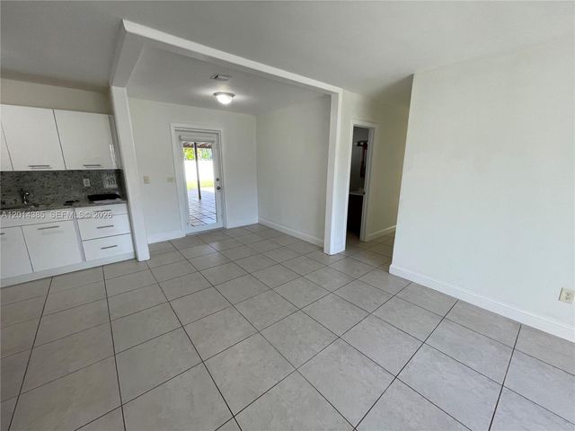 9711 SW 162nd St, Miami, FL 33157