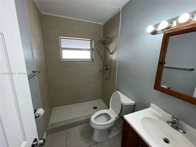 9711 SW 162nd St, Miami, FL 33157