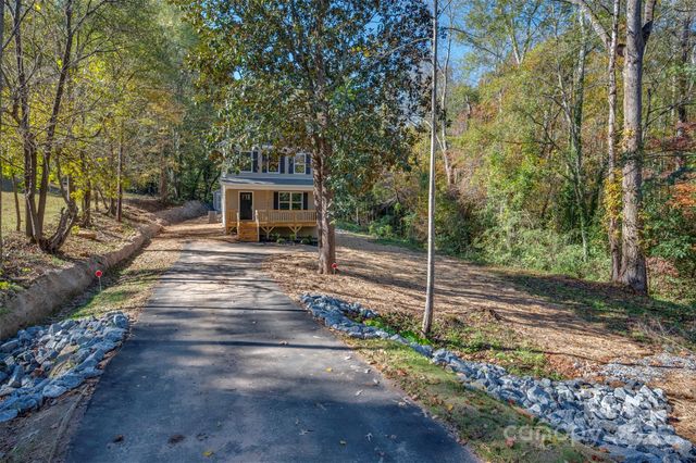 143 Luckadoo Street, Forest City, NC 28043