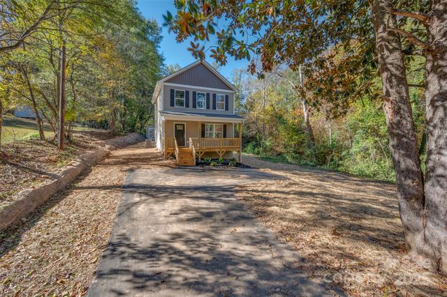 143 Luckadoo Street, Forest City, NC 28043