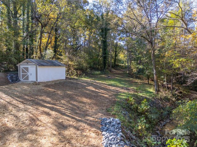143 Luckadoo Street, Forest City, NC 28043