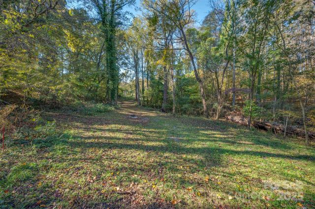 143 Luckadoo Street, Forest City, NC 28043