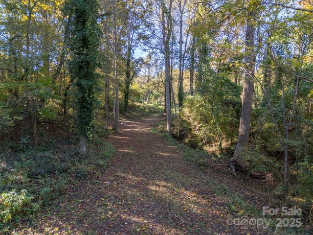 143 Luckadoo Street, Forest City, NC 28043