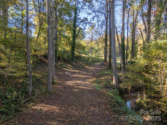 143 Luckadoo Street, Forest City, NC 28043