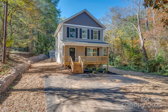 143 Luckadoo Street, Forest City, NC 28043