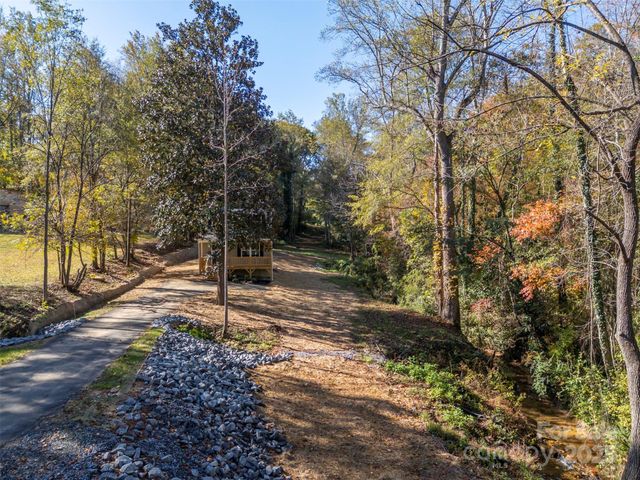 143 Luckadoo Street, Forest City, NC 28043