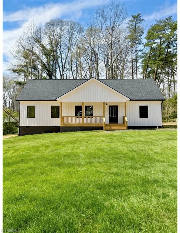 1532 Harvest Drive, Winston-salem, NC 27101