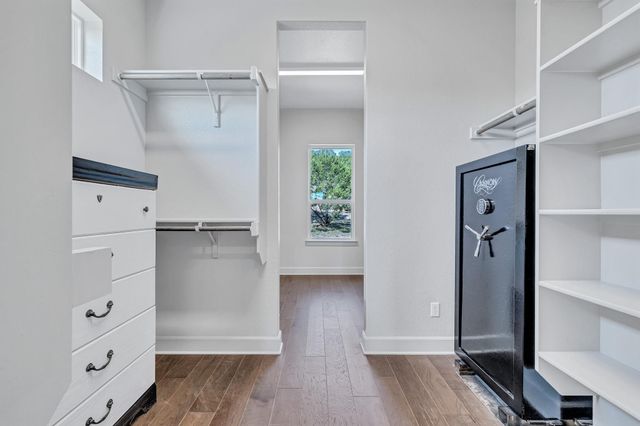 101 S Creek CIR, Bertram, TX 78605