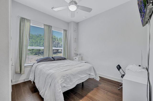 101 S Creek CIR, Bertram, TX 78605