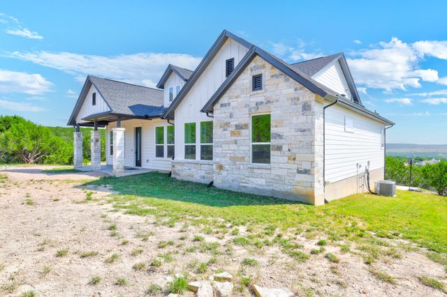 101 S Creek CIR, Bertram, TX 78605