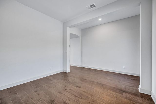 101 S Creek CIR, Bertram, TX 78605