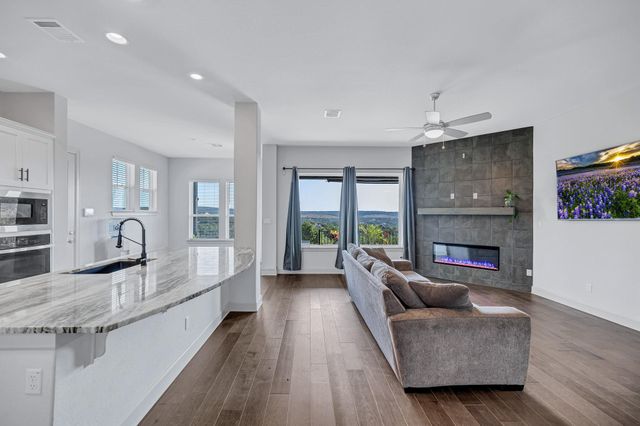 101 S Creek CIR, Bertram, TX 78605