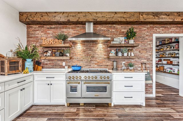 1473 Highway 16 S, Strawn, TX 76475