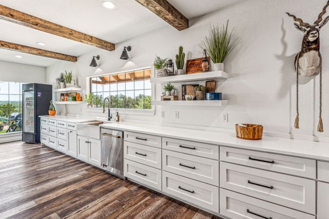 1473 Highway 16 S, Strawn, TX 76475