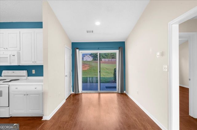 3033 Bentley Park Circle, Gainesville, GA 30504