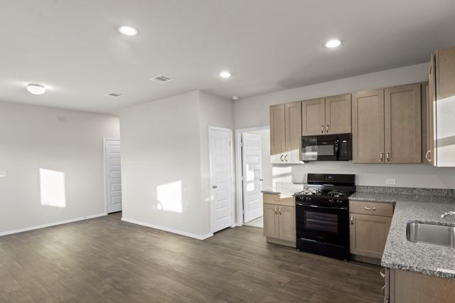 248 Heritage Mill TRL, Elgin, TX 78621