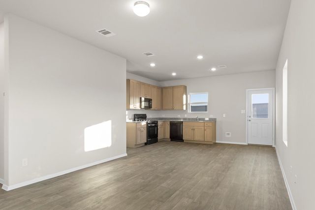 248 Heritage Mill TRL, Elgin, TX 78621