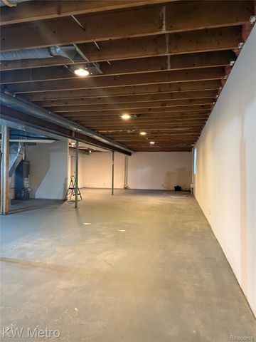 3675 Dale Road, Saginaw Charter Township, MI 48603