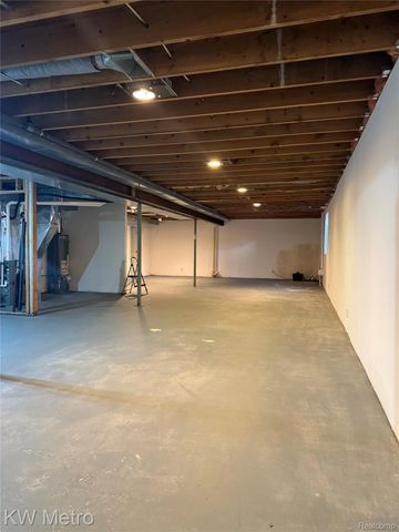 3675 Dale Road, Saginaw Charter Township, MI 48603