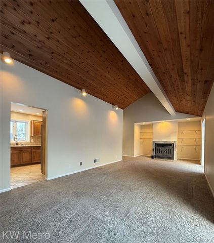 3675 Dale Road, Saginaw Charter Township, MI 48603