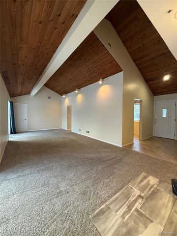 3675 Dale Road, Saginaw Charter Township, MI 48603