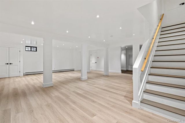 33 High Farms Road, Glen Head, NY 11545