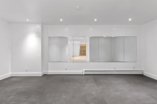 33 High Farms Road, Glen Head, NY 11545