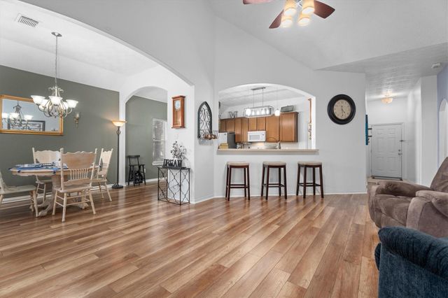 7406 Revelwood Drive, Magnolia, TX 77354