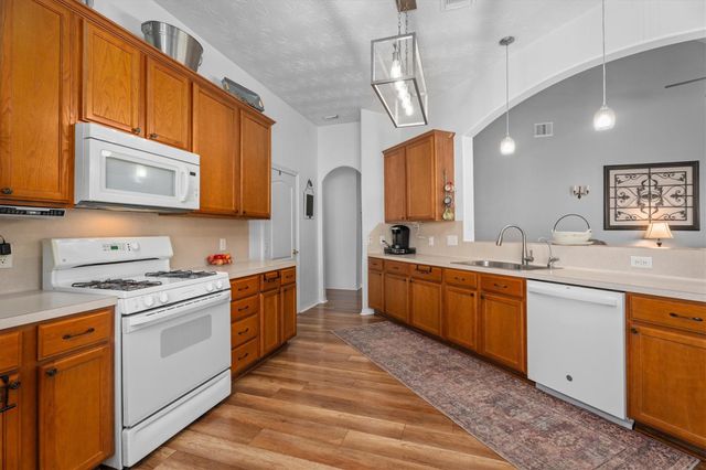 7406 Revelwood Drive, Magnolia, TX 77354